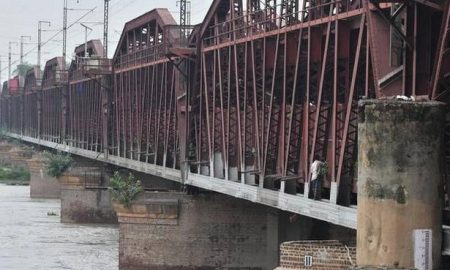 Flood alert for Delhi as Yamuna nears warning level