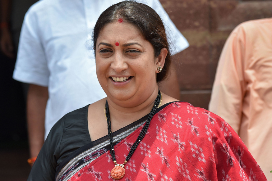 Rajasthani Model Gets Insta-famous After Smriti Irani Shares Her Story of Struggle – News18