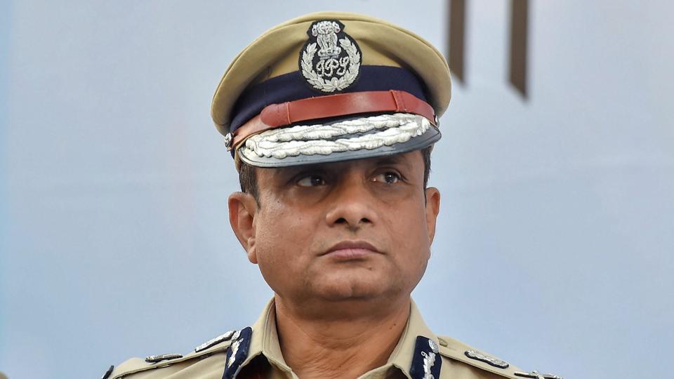 On the run from CBI, Kolkata ex-top cop Rajeev Kumar seeks pre-arrest bail
