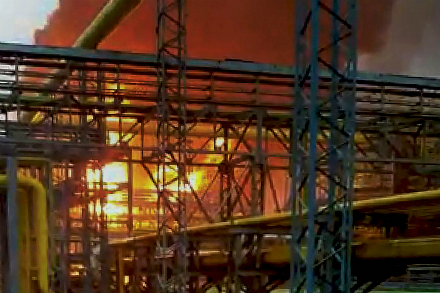 Several CNG Stations Shut in Mumbai After Fire at ONGC Plant Hits Supply