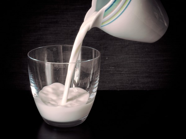 Milk consumption prevents chronic diseases, say researchers – ANI News