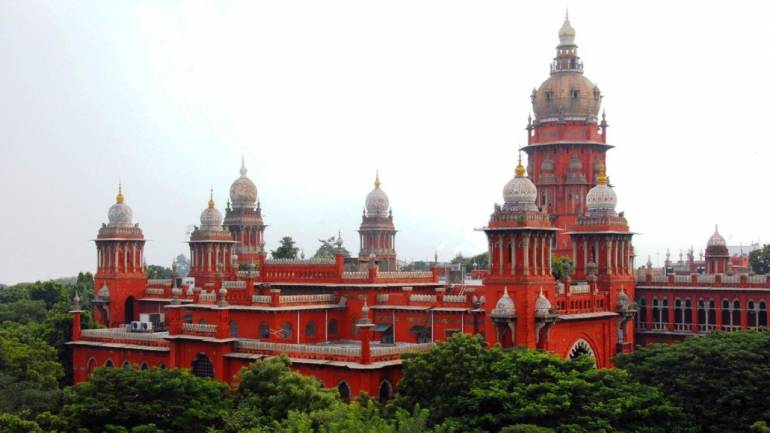 Illegal hoarding kills 23-year-old techie in Tamil Nadu, Madras High Court says ‘lost faith in govt’