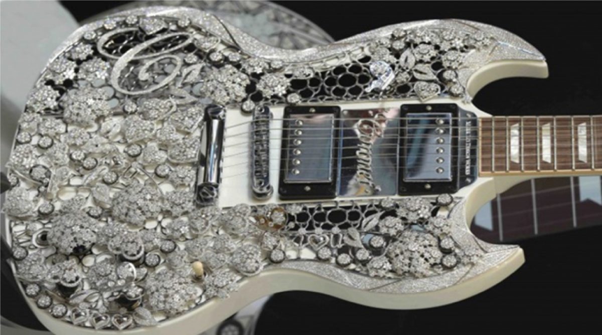 WORLD’S MOST EXPENSIVE GUITAR DISPLAYED IN ABU DHABI JEWELLERY SHOW